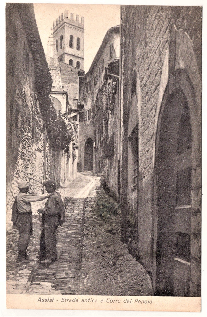 Cartolina Perugia Assisi strada antica e torre del popolo | Collezionissimo