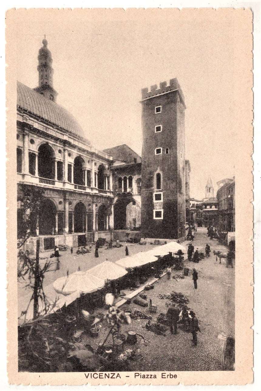 Cartolina Vicenza piazza Erbe | Collezionissimo