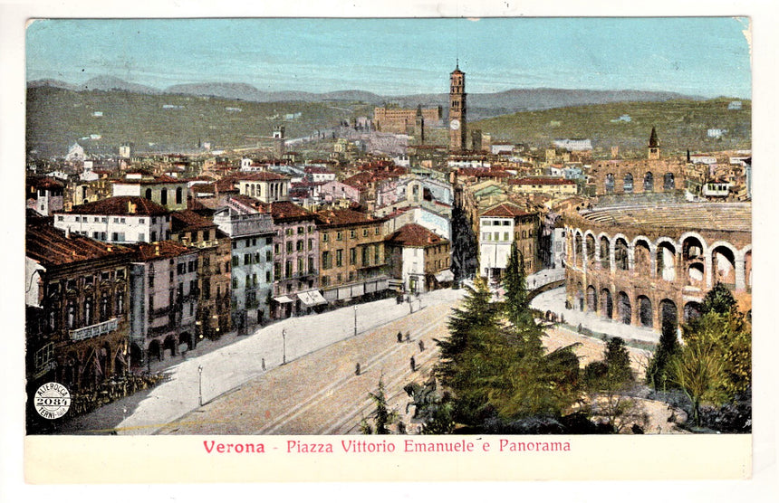 Cartolina Verona Piazza V.Emanuele e panorama | Collezionissimo