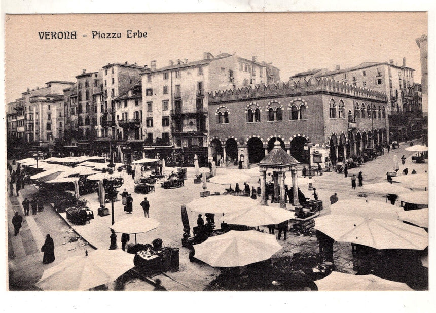 Cartolina Verona Piazza Erbe | Collezionissimo