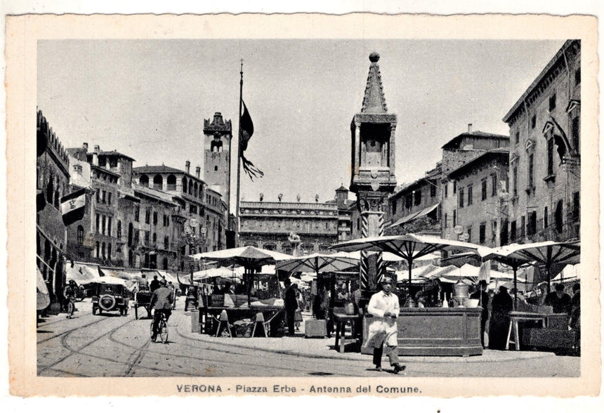 Cartolina Verona Piazza Erbe | Collezionissimo