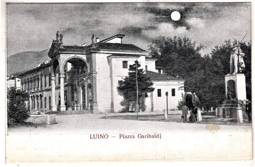 Cartolina Varese Luino piazza Garibaldi | Collezionissimo