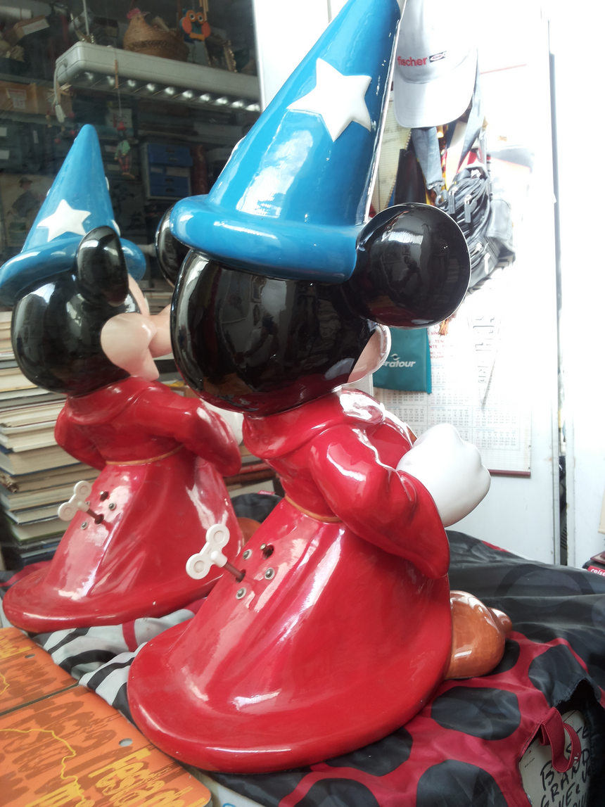 Walt Disney Fantasia Mickey Mouse statua di ceramica